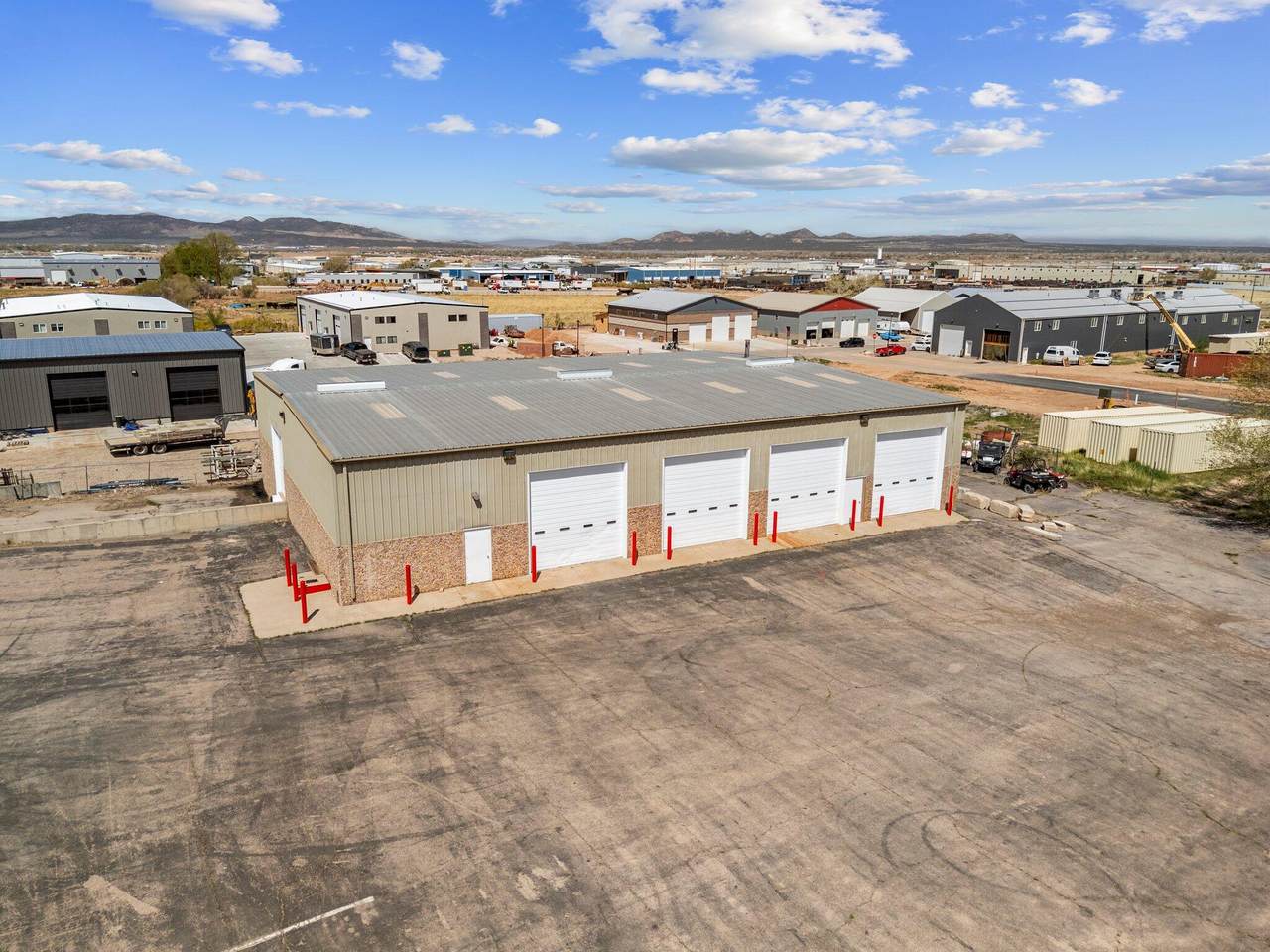 1342 Industrial Rd - Photo 1