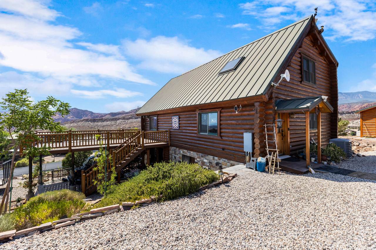 214 Shinarump Cir - Photo 1