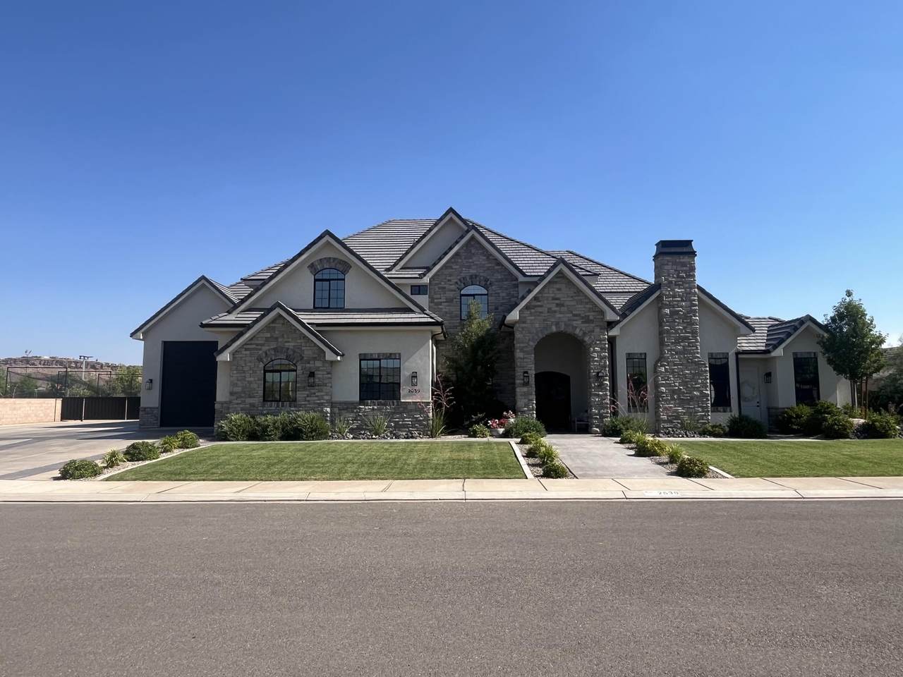 2639 Poplar Ct - Photo 1