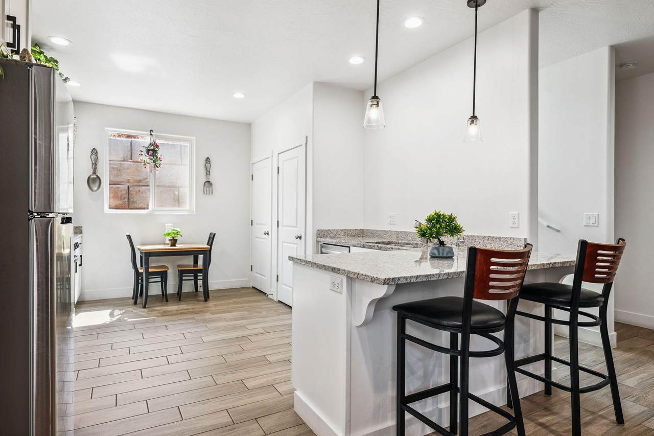 438 Stone Mountain - Photo 1