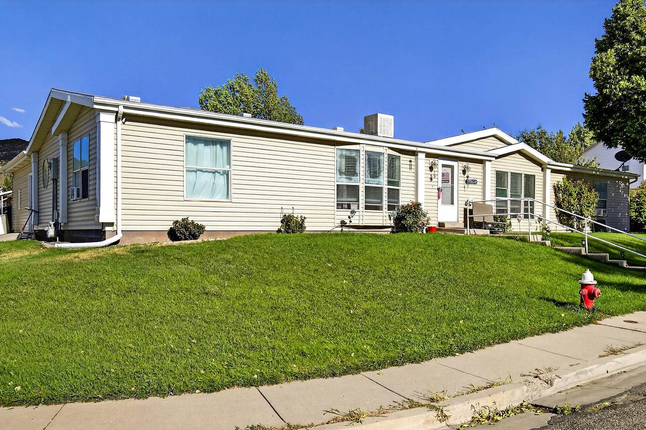 1672 Northfield Rd - Photo 1