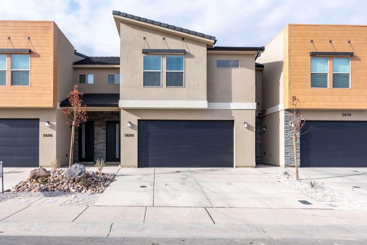 5680 Duel Ln - Photo 1