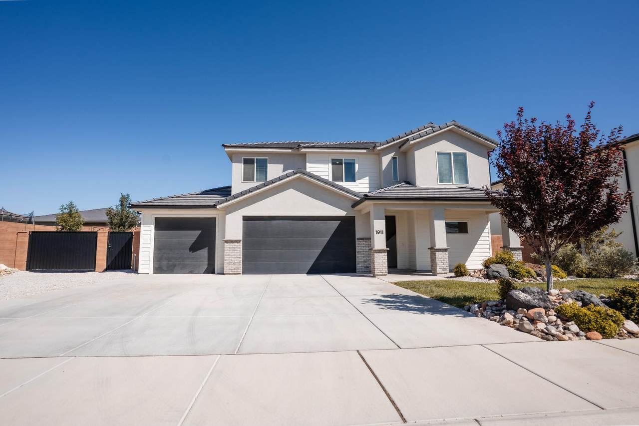 1911 Yant Flat Dr - Photo 1