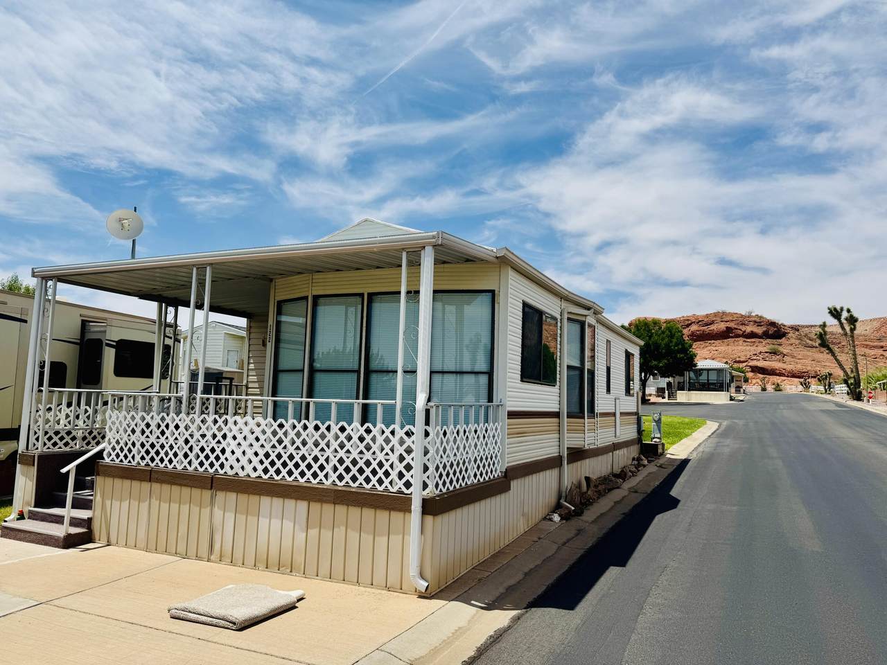 1150 Red Hills Parkway - Photo 1