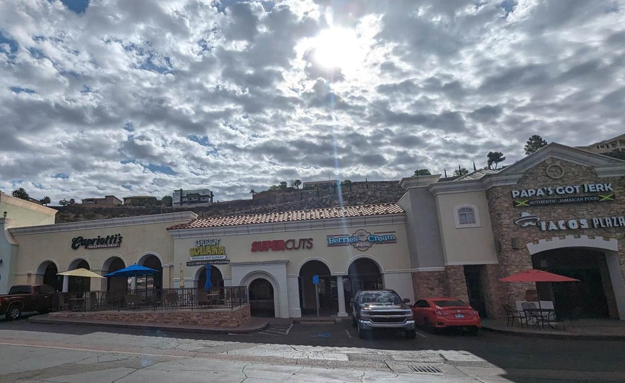 250 Red Clfs Dr - Photo 1