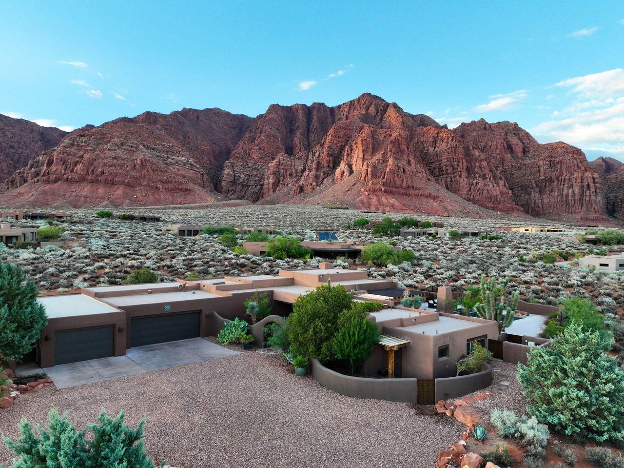 1060 Wintook Dr Dr - Photo 1