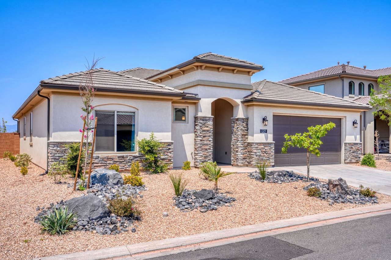 1329 Paseos St - Photo 1