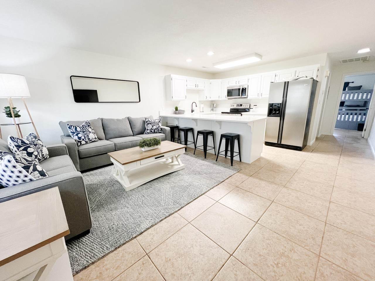 1845 Canyon View - Photo 1