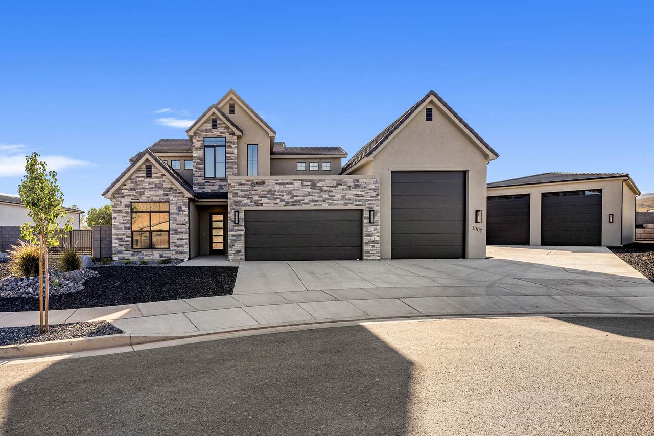 1007 Quick Draw Dr - Photo 1