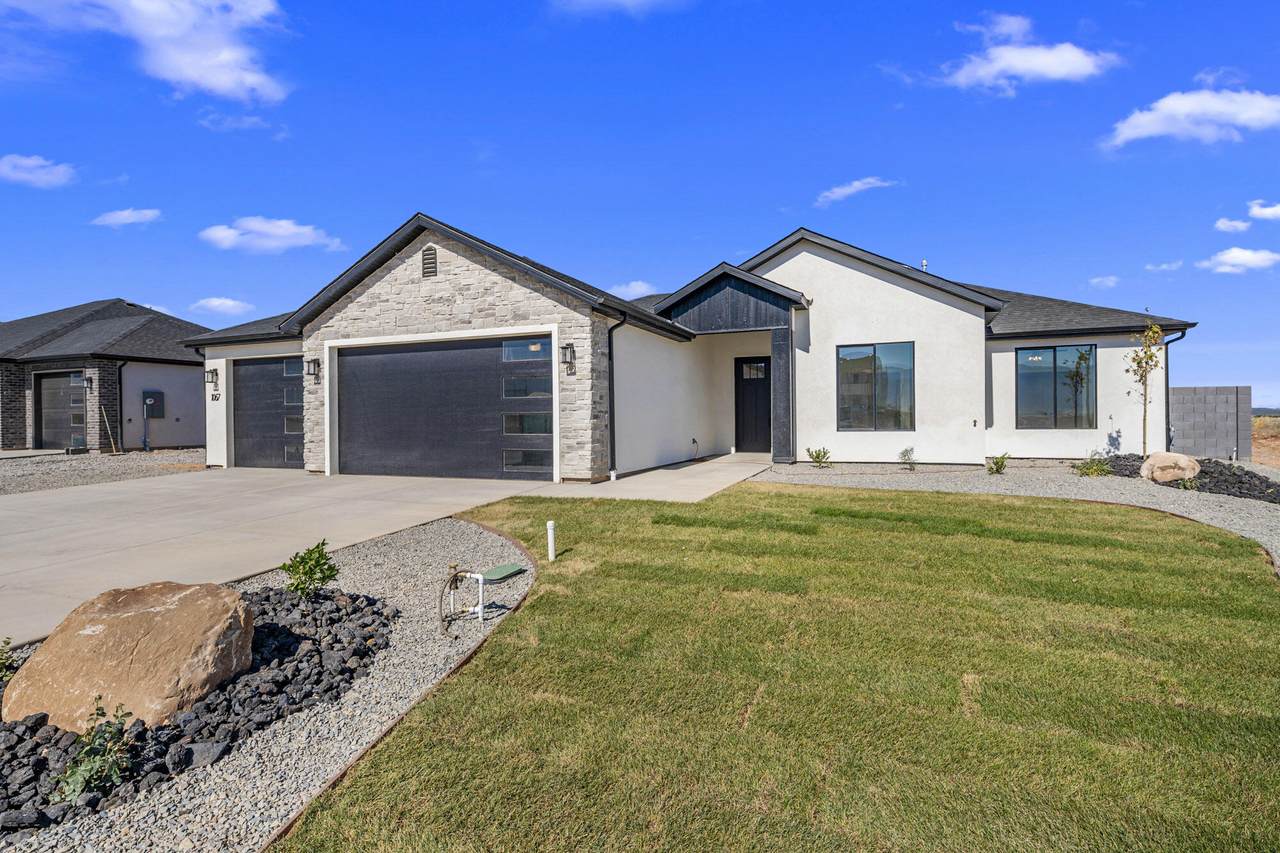 3973 Tatiana St - Photo 1