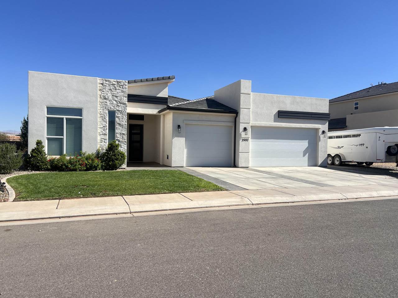 2997 Beartrap Canyon Dr - Photo 1