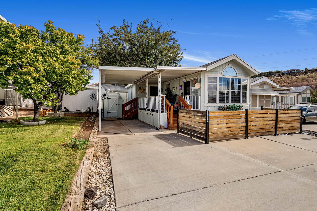 448 Telegraph - Photo 1