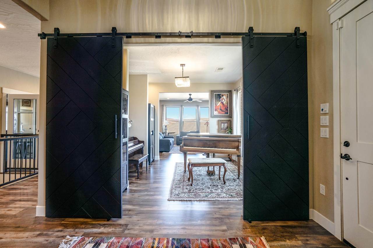 https://bt-photos.global.ssl.fastly.net/stgeorge/1280_boomver_1_25-267752-2.jpg