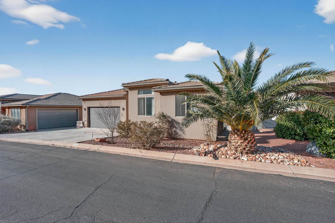 1210 Indian Hills Dr - Photo 1