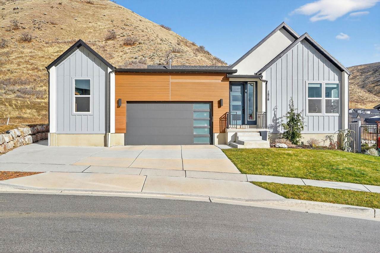 1878 Chaco Circle Cir - Photo 1