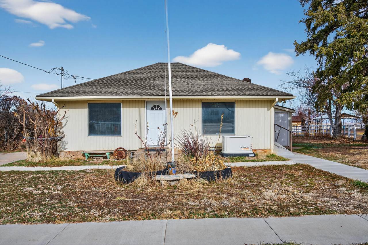 127 Main St - Photo 1