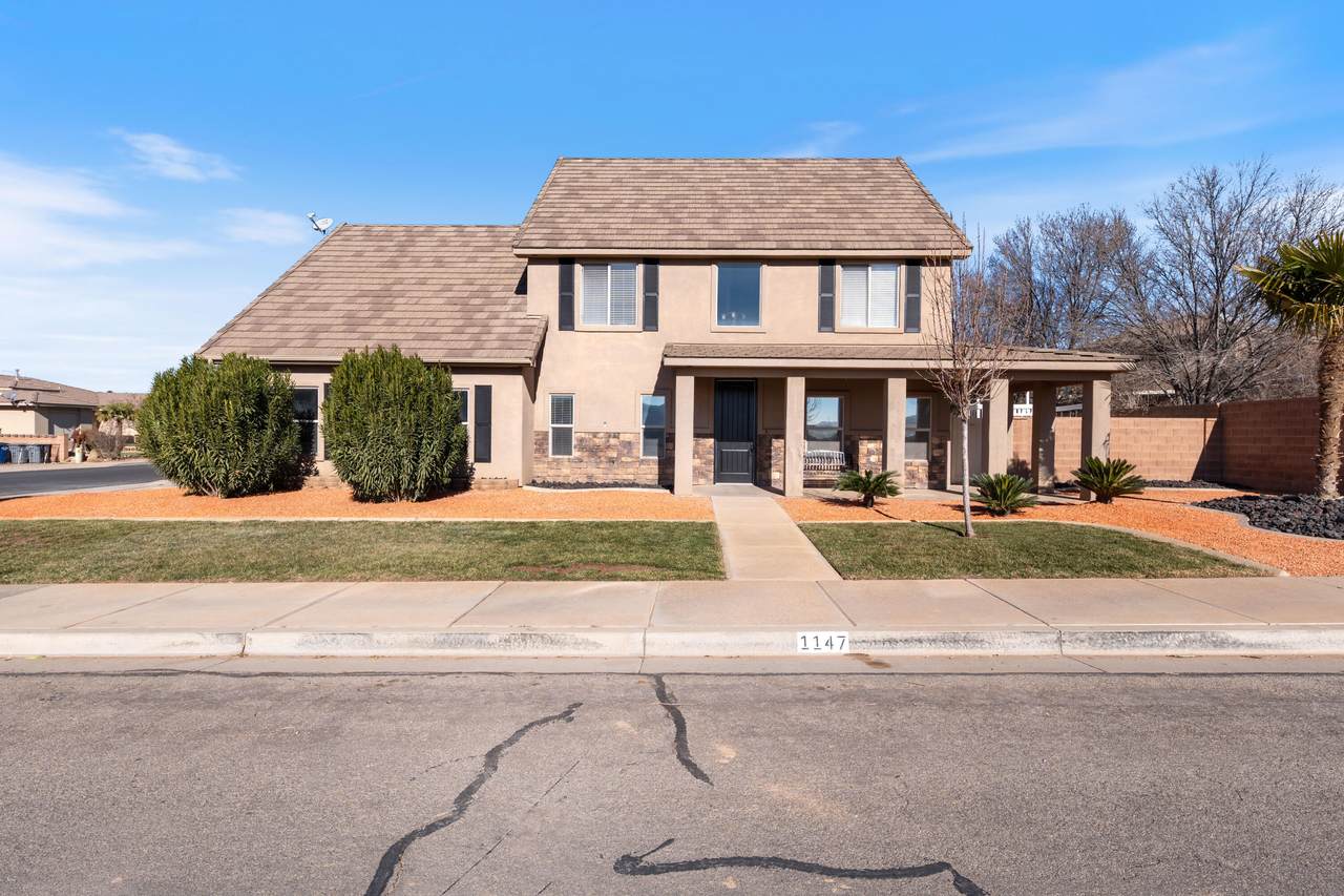 1147 Raven Stone Dr - Photo 1