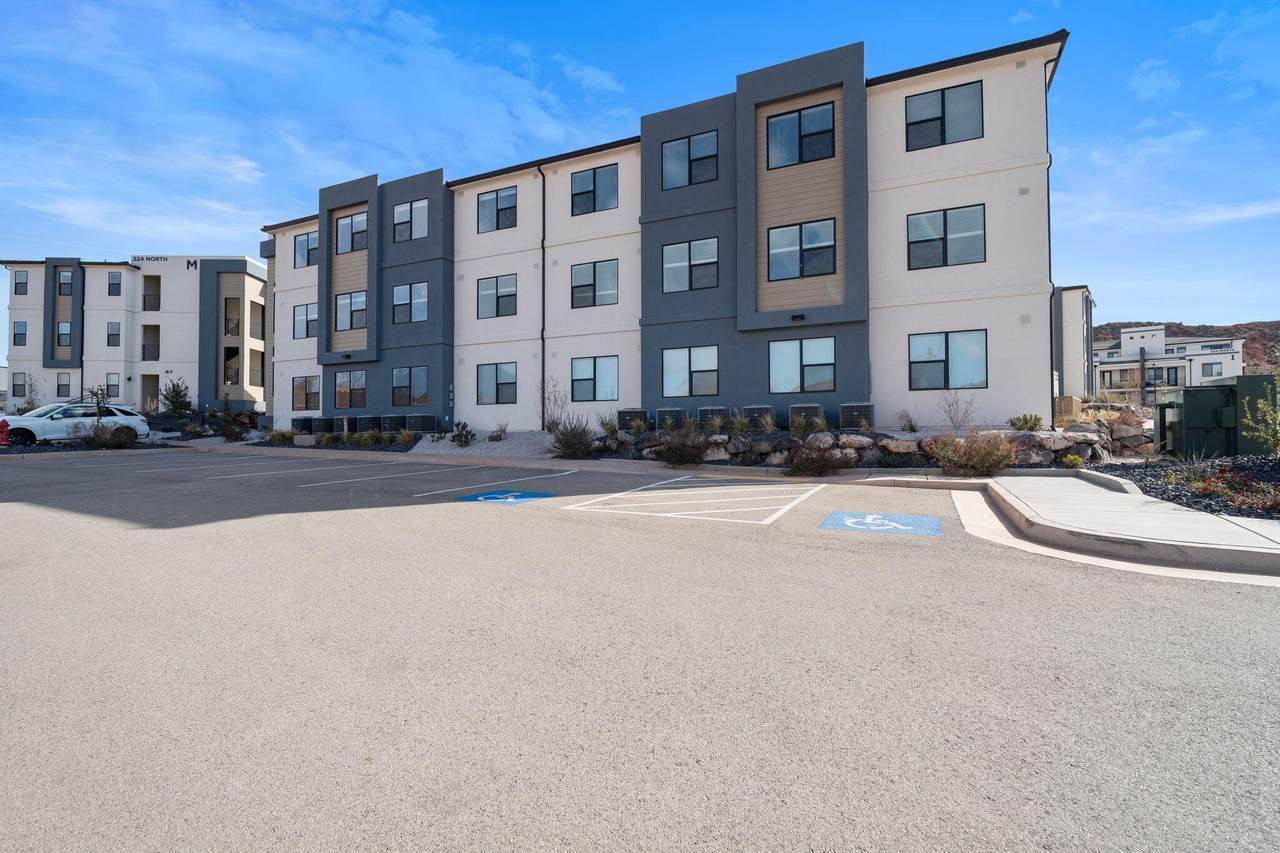 206 Chaparral - Photo 1