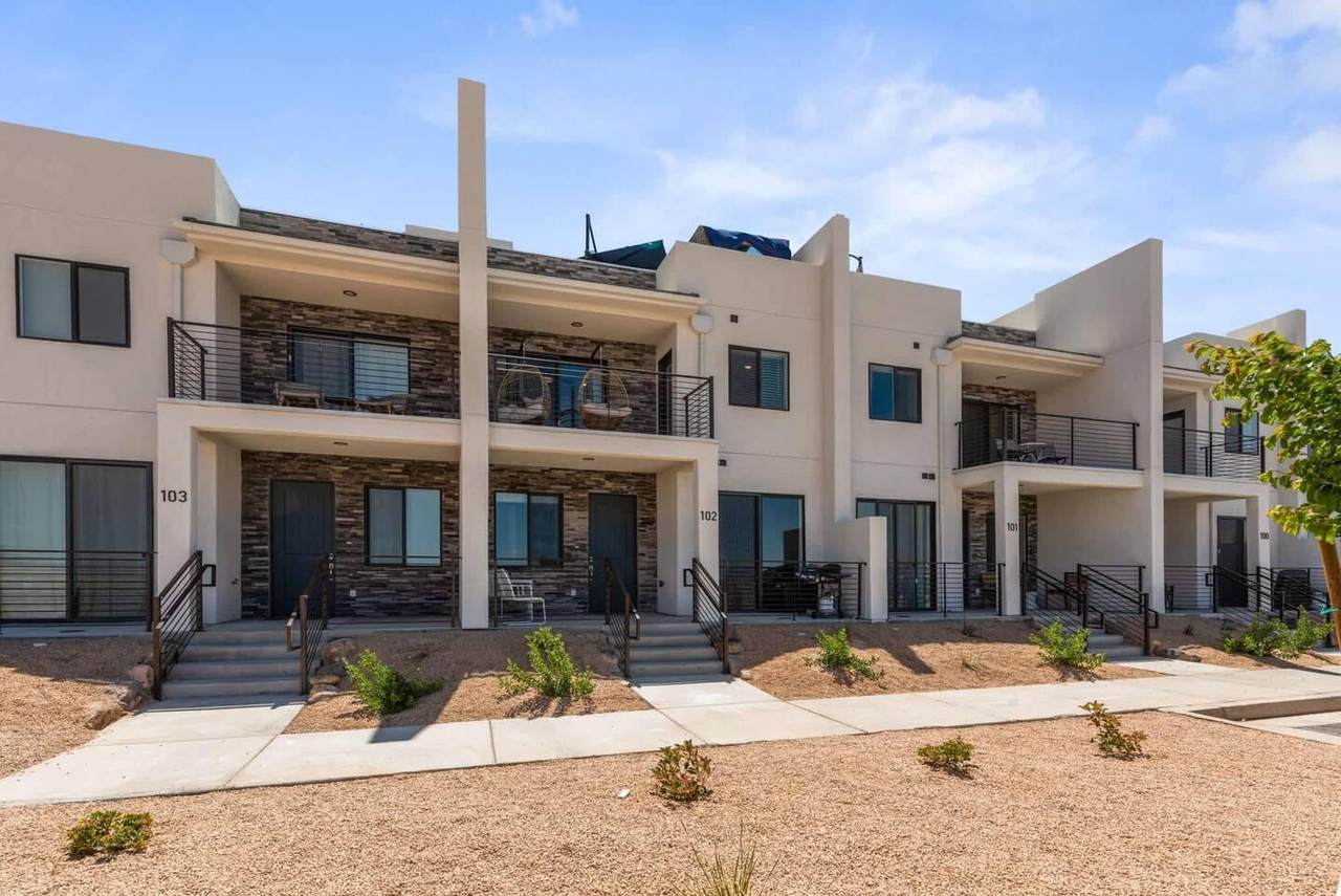 5399 Cerulean Ln - Photo 1