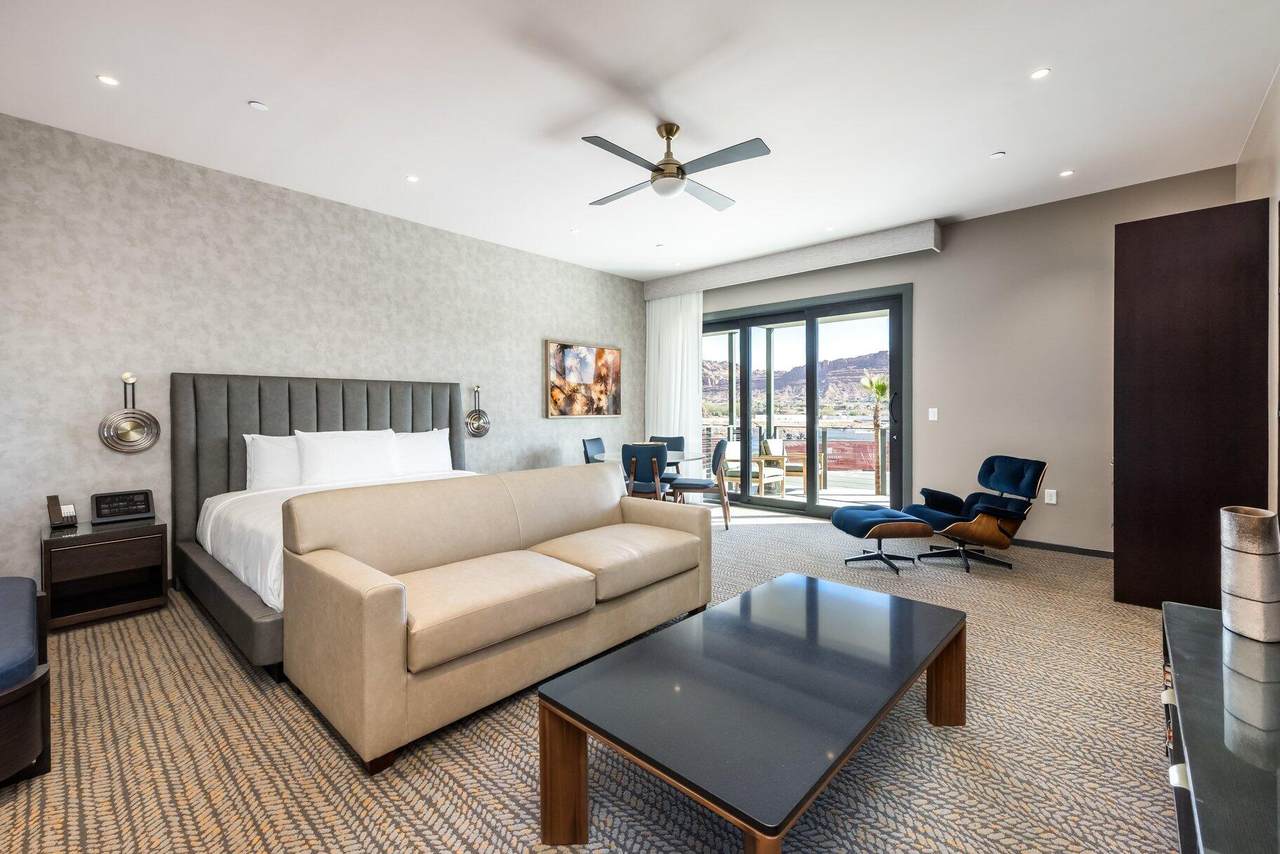 1400 Black Desert Dr - Photo 1