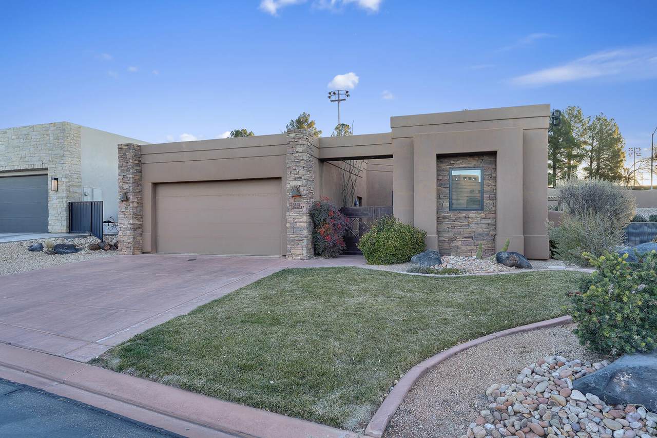 2090 Tuweap Dr - Photo 1