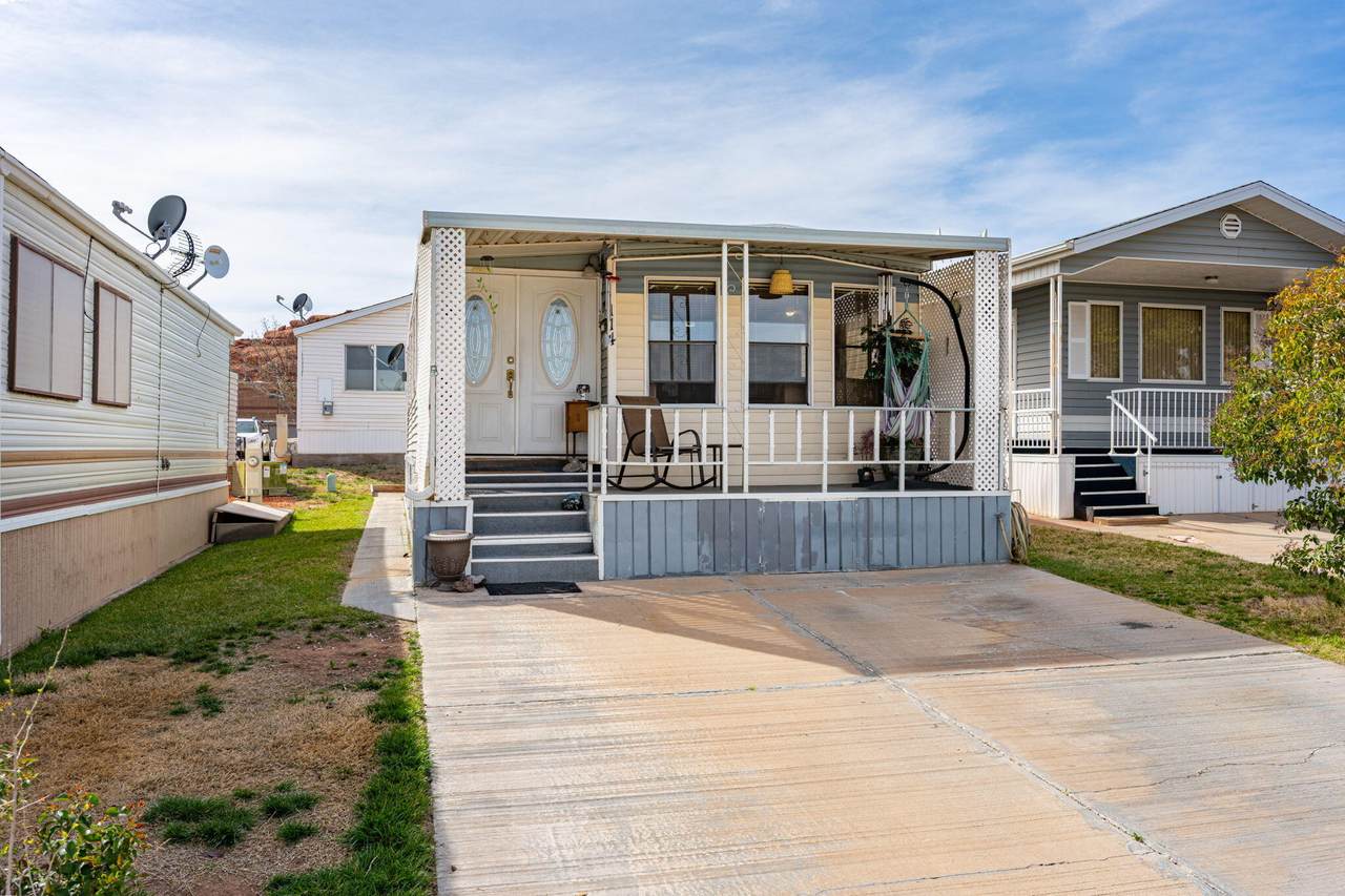 1150 Red Hills - Photo 1