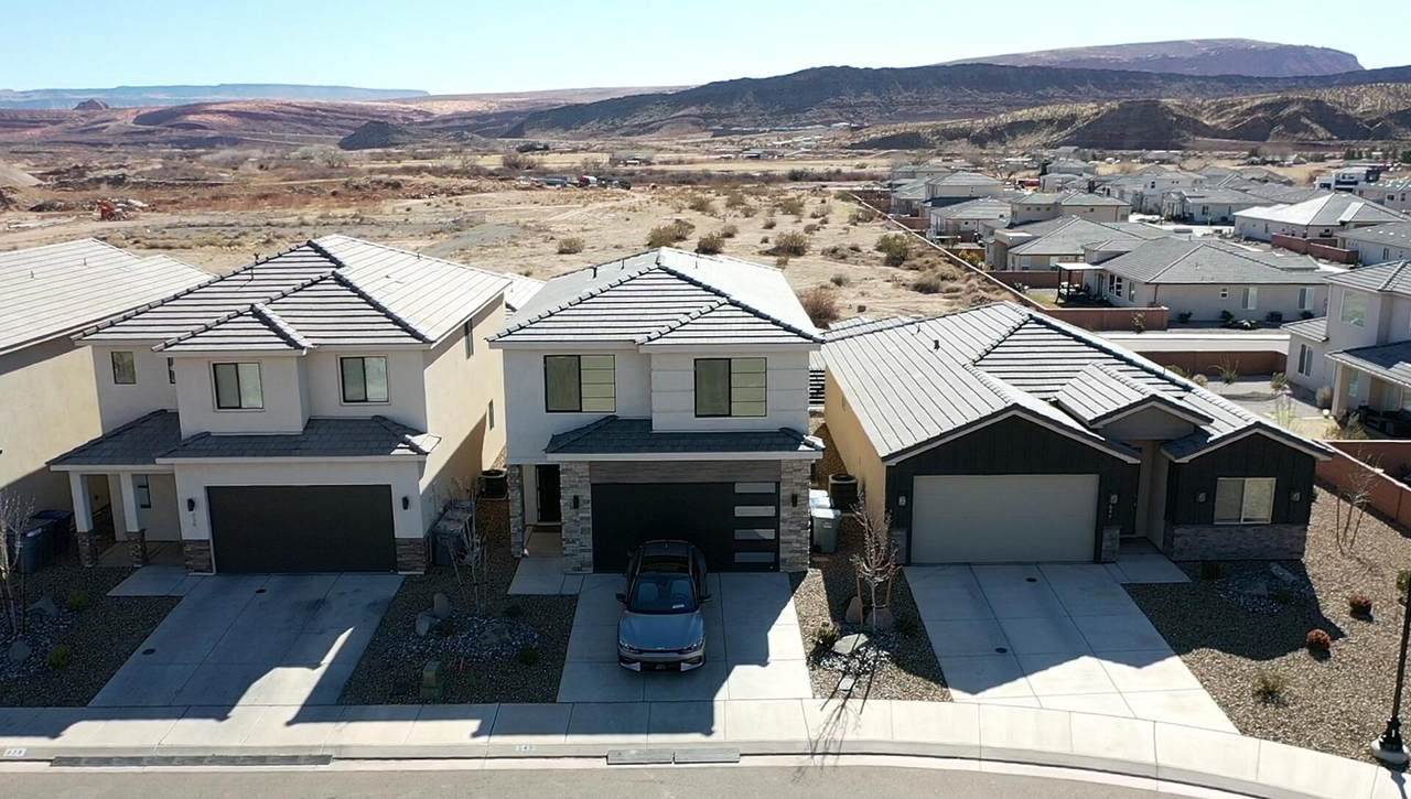 543 Stewart Creek - Photo 1