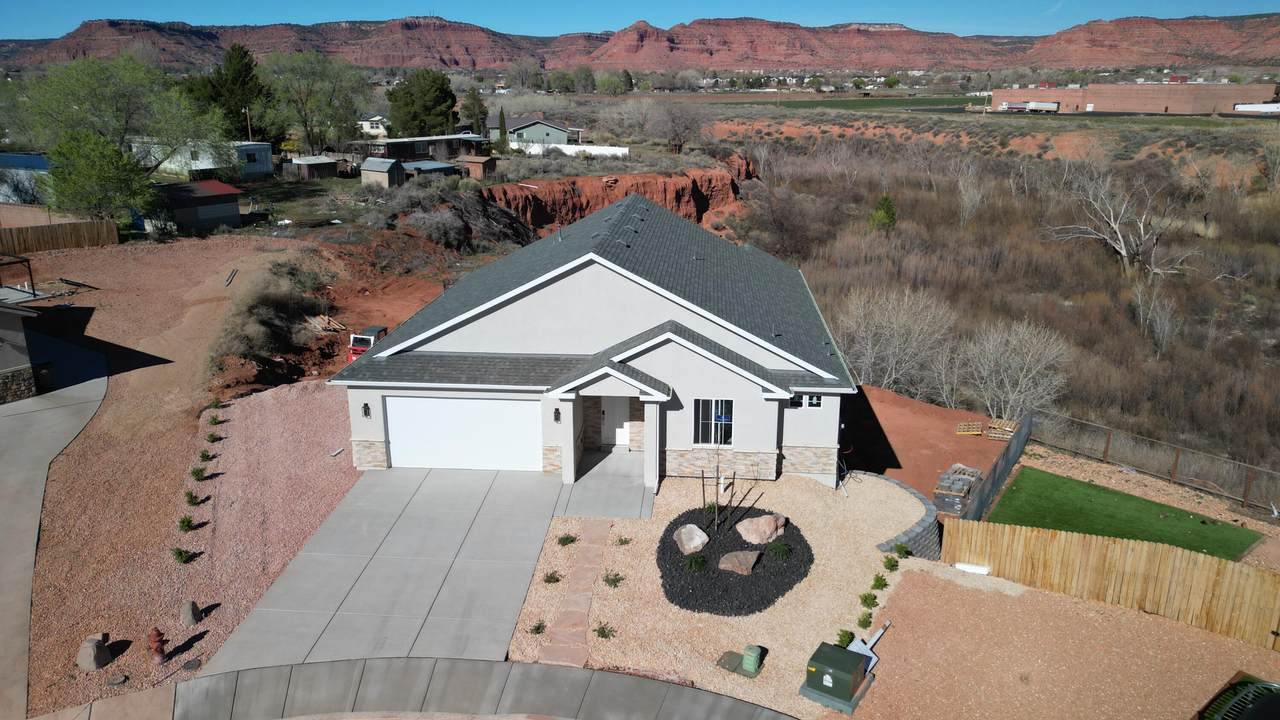 1449 Sage Ct - Photo 1