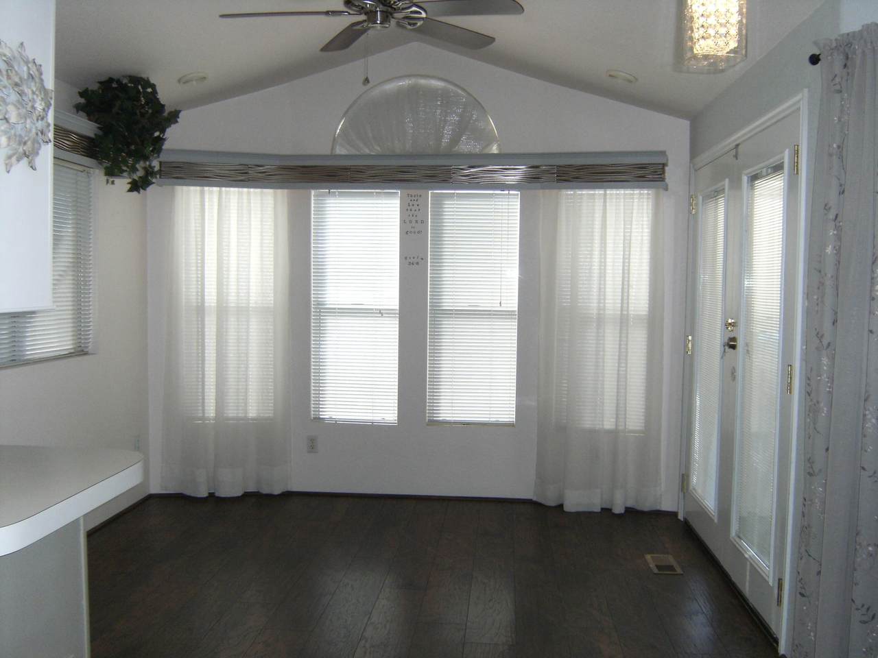 https://bt-photos.global.ssl.fastly.net/stgeorge/1280_boomver_1_26-270866-2.jpg