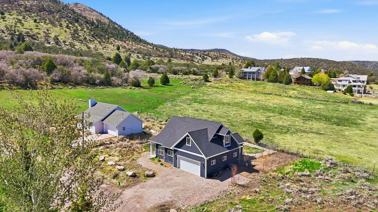 174 Pine Valley Dr - Photo 1