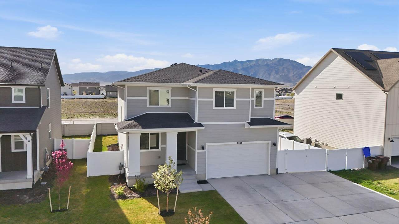 3483 Sparrow Ln - Photo 1