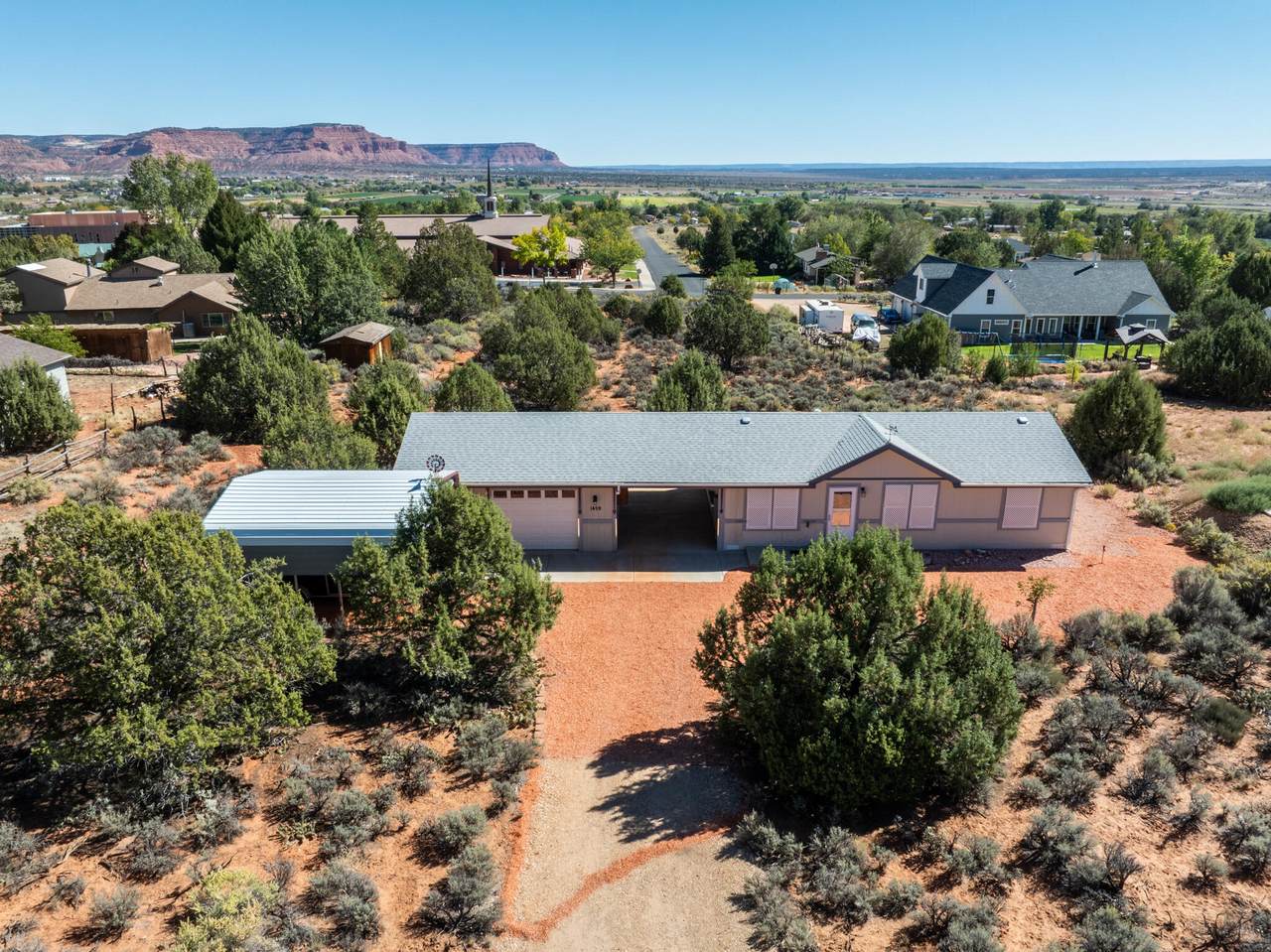1459 Stewart Dr - Photo 1