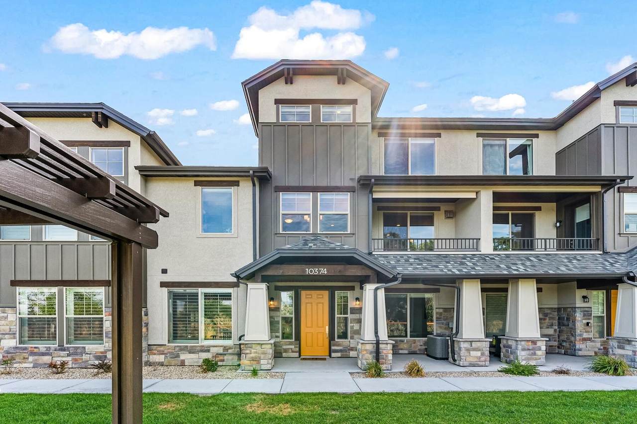 10374 Sage Canal Way - Photo 1