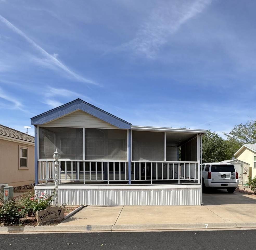7 Archview - Photo 1