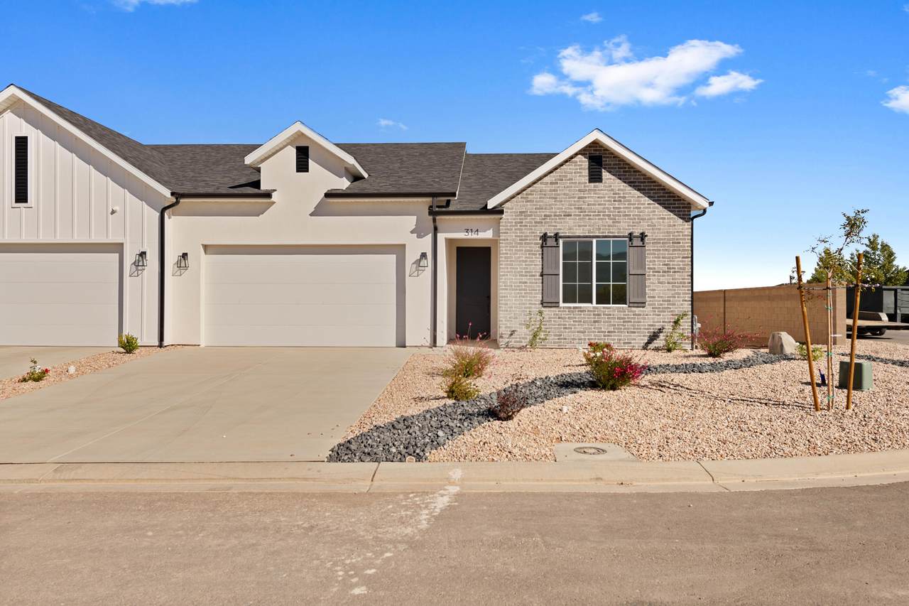 314 Rosie Loop - Photo 1