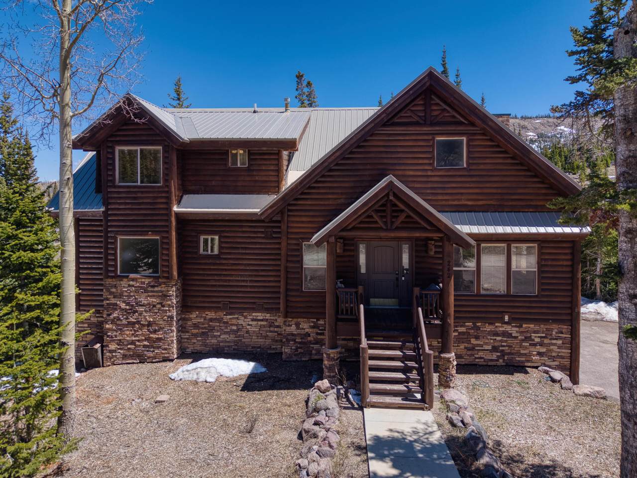 242 Blue Jay Way - Photo 1