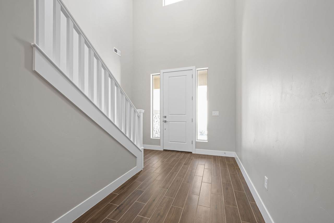 https://bt-photos.global.ssl.fastly.net/stgeorge/1280_boomver_1_26-271761-2.jpg