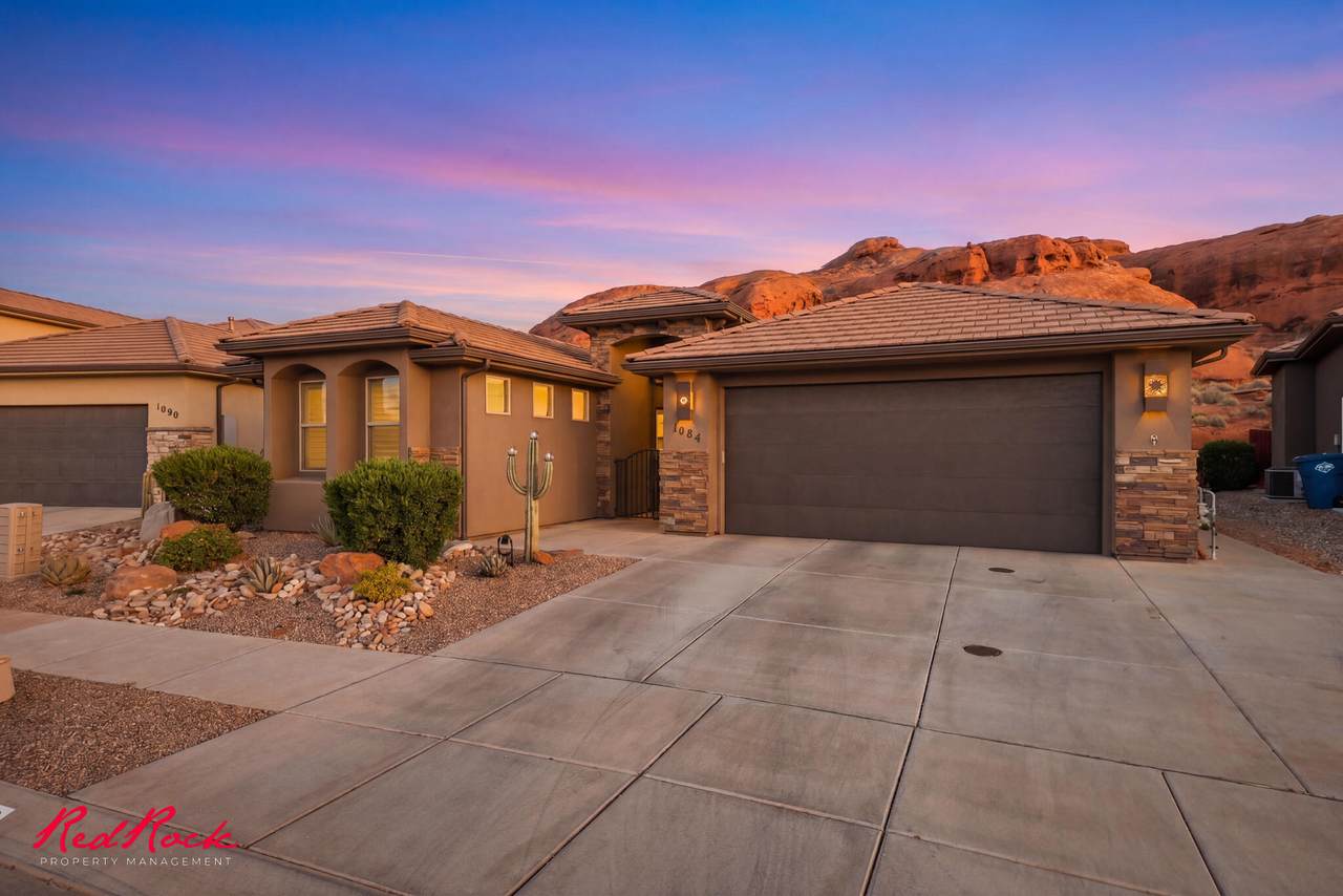 1084 Montana Ln - Photo 1