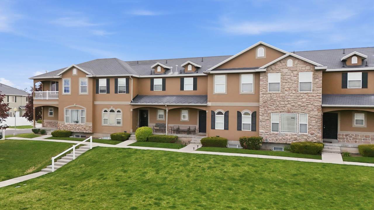 5176 Dove Creek Ln - Photo 1