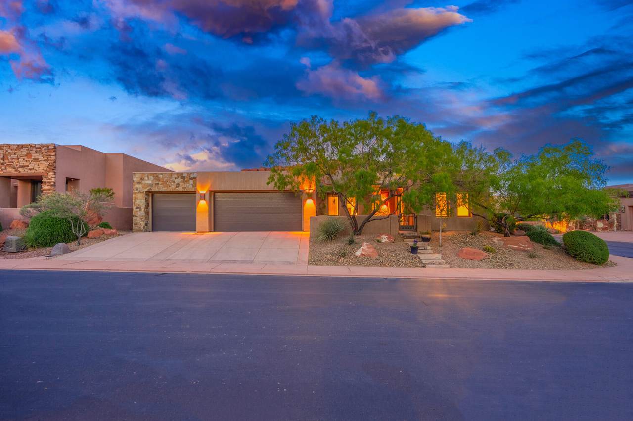 3052 Snow Canyon Parkway - Photo 1