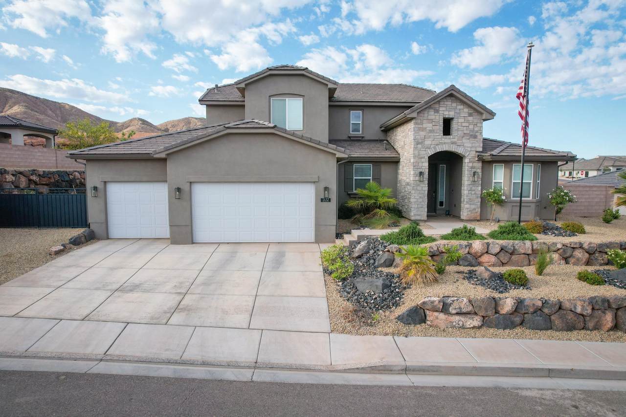1432 Toliman Way - Photo 1