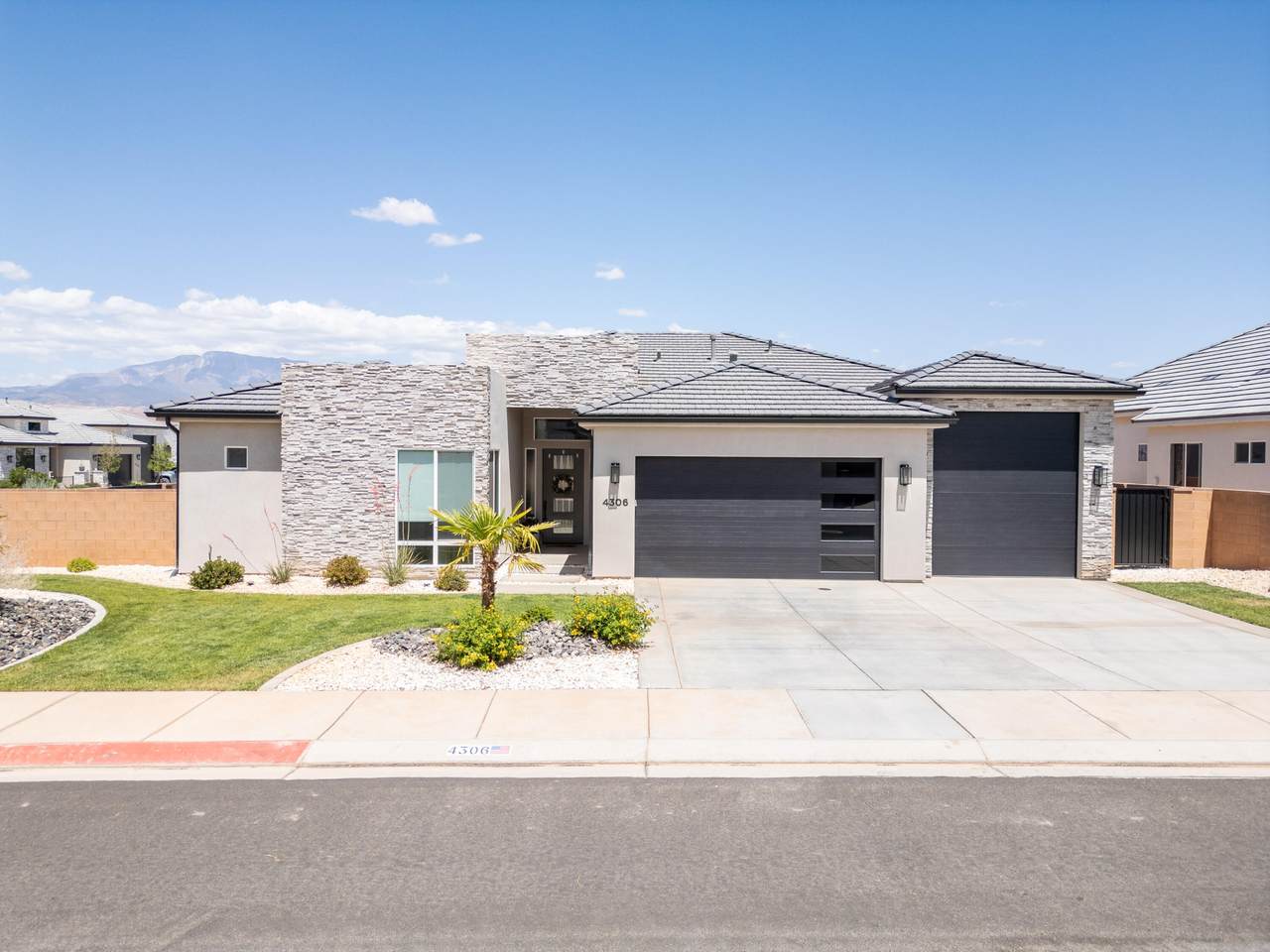 4306 Lucy Ln - Photo 1