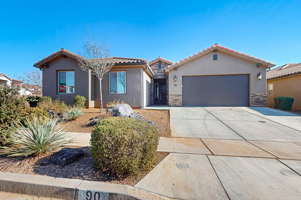 2638 Resort Drive - Photo 1