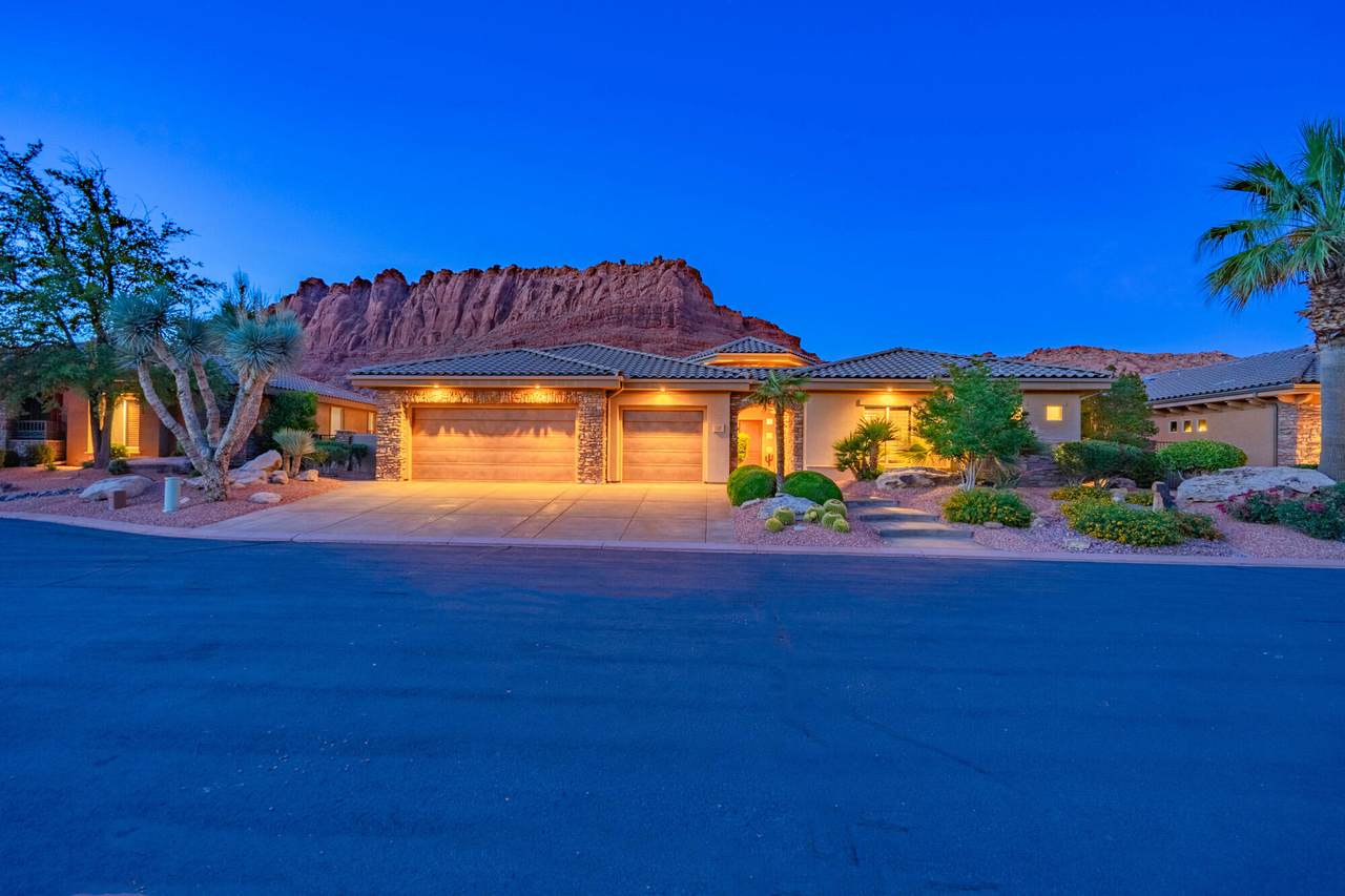 340 Snow Canyon Dr - Photo 1