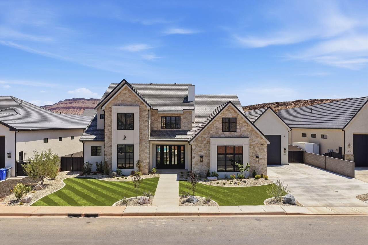 2315 Crimson Cliffs Way - Photo 1