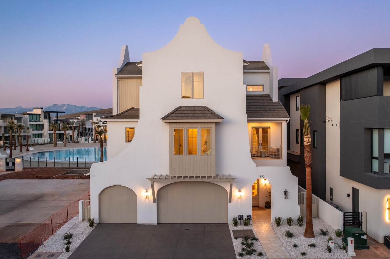 872 Sapphire Sky Ln - Photo 1