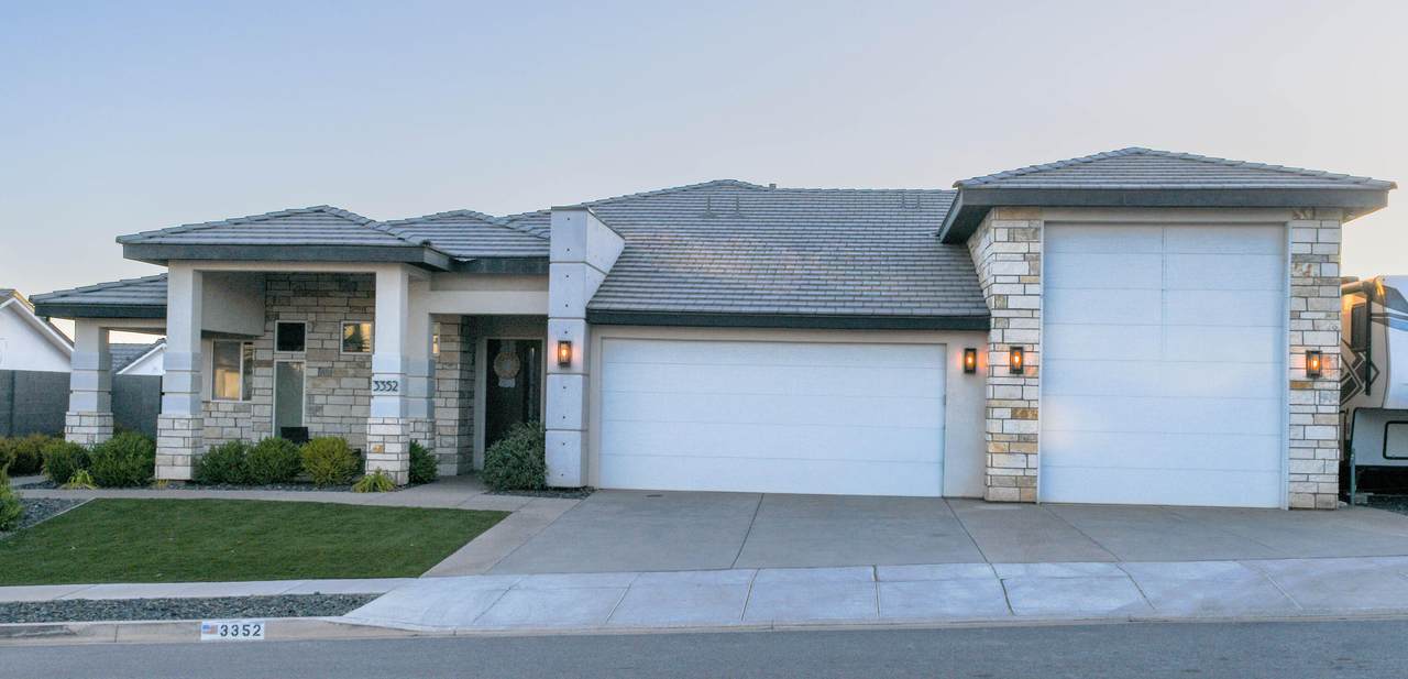 3352 Pecos Dr - Photo 1