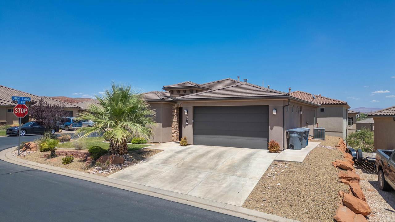 576 Sun Rock Way - Photo 1