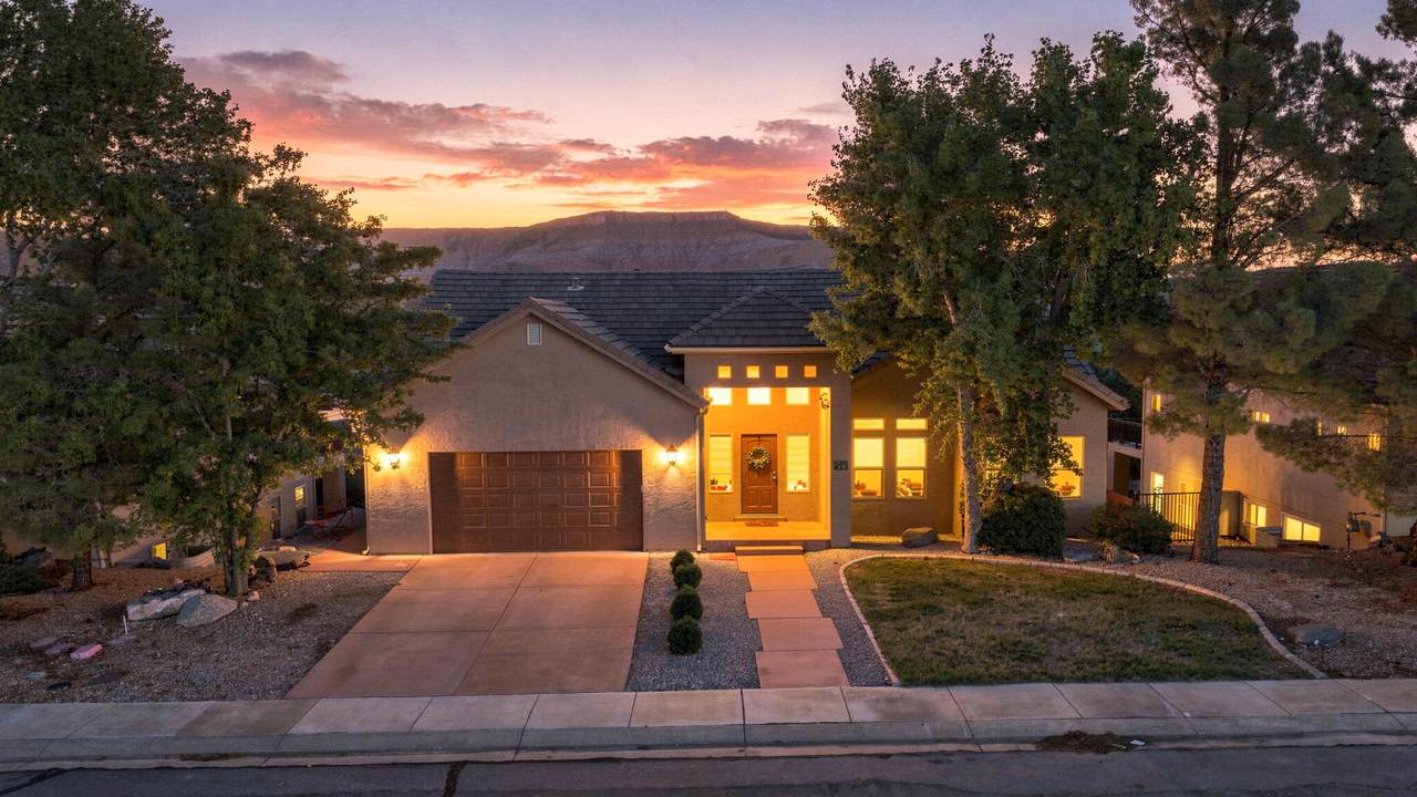 985 Mulberry Dr - Photo 1