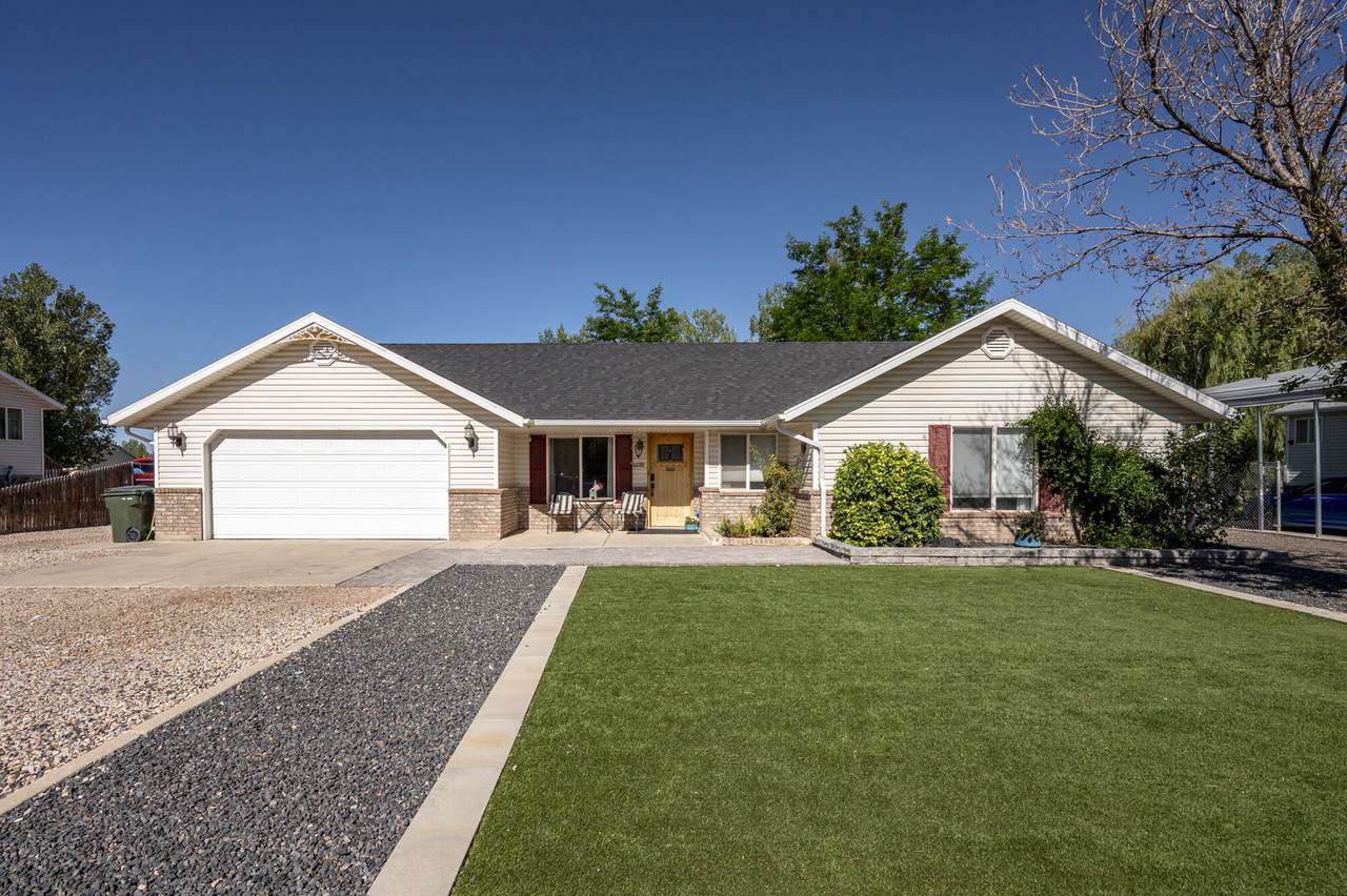 4681 Santa Fe Trail - Photo 1
